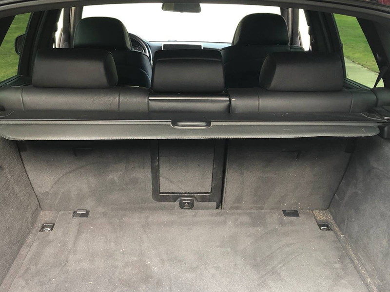 Illustration for article titled At $13,500, Could This 2012 BMW X5 xDrive 35d Get You To Lean Its Way?